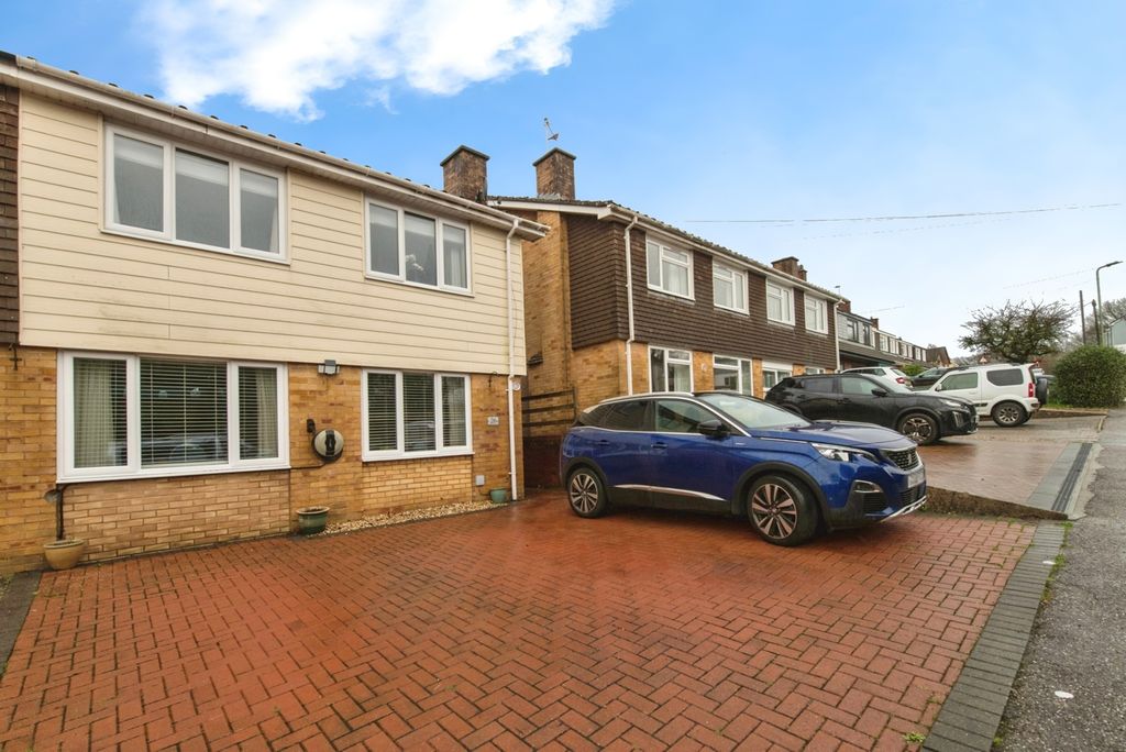 Property photo 1 of 19 Pbox-Img.Jpg