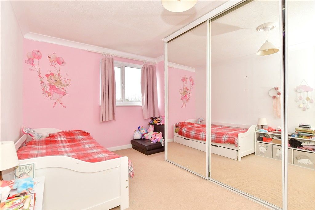 Property photo 2 of 10 Bedroom 2