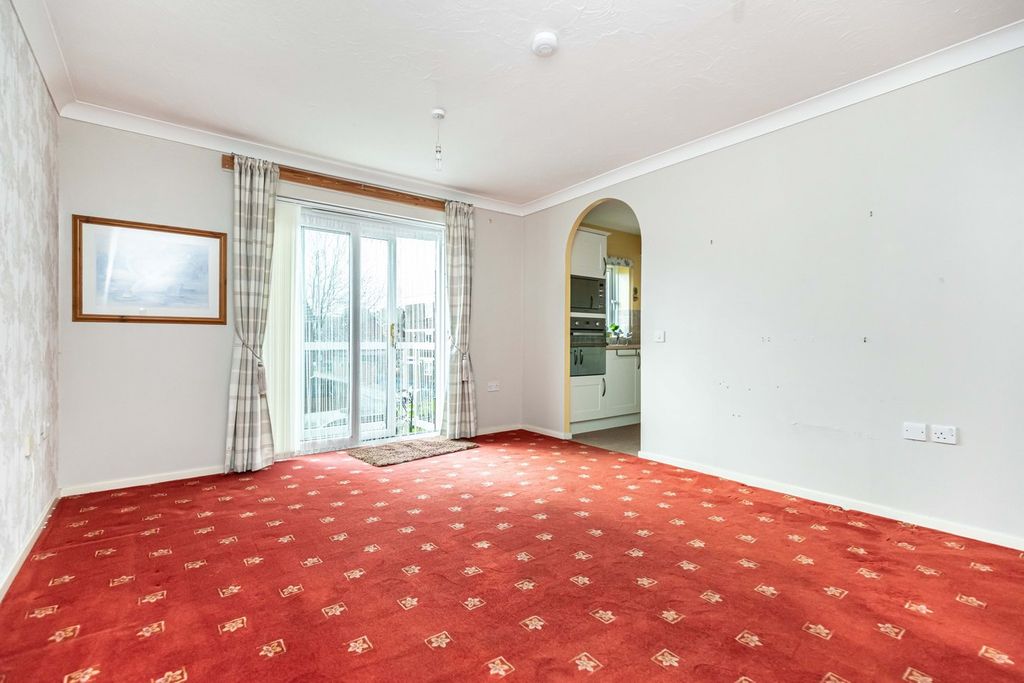 Property photo 3 of 22