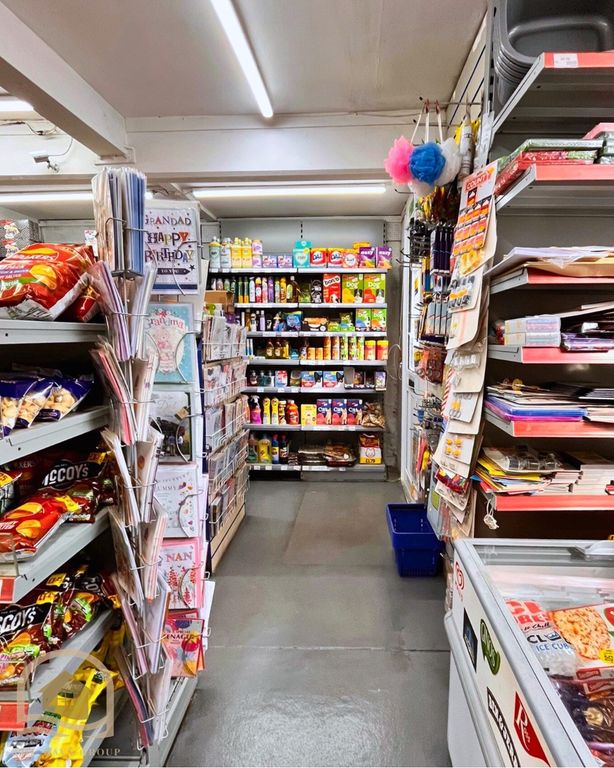 Property photo 3 of 17