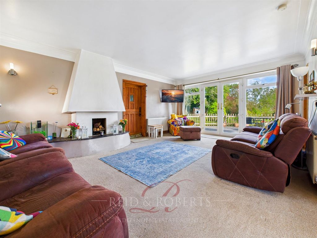 Property photo 3 of 39 Still029-Livingroom.Jpg