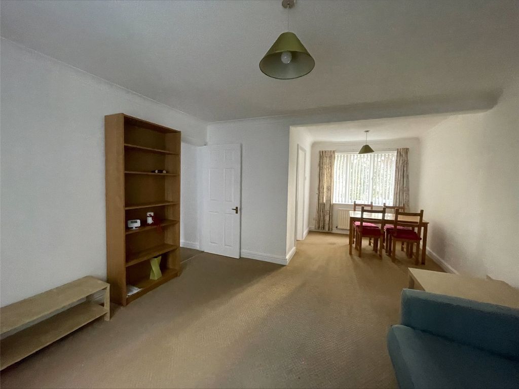 Property photo 2 of 11 Picture No. 08