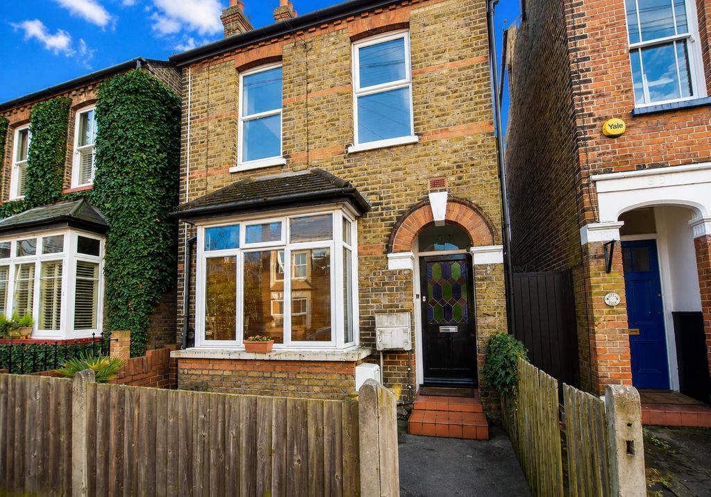 Property photo 1 of 11