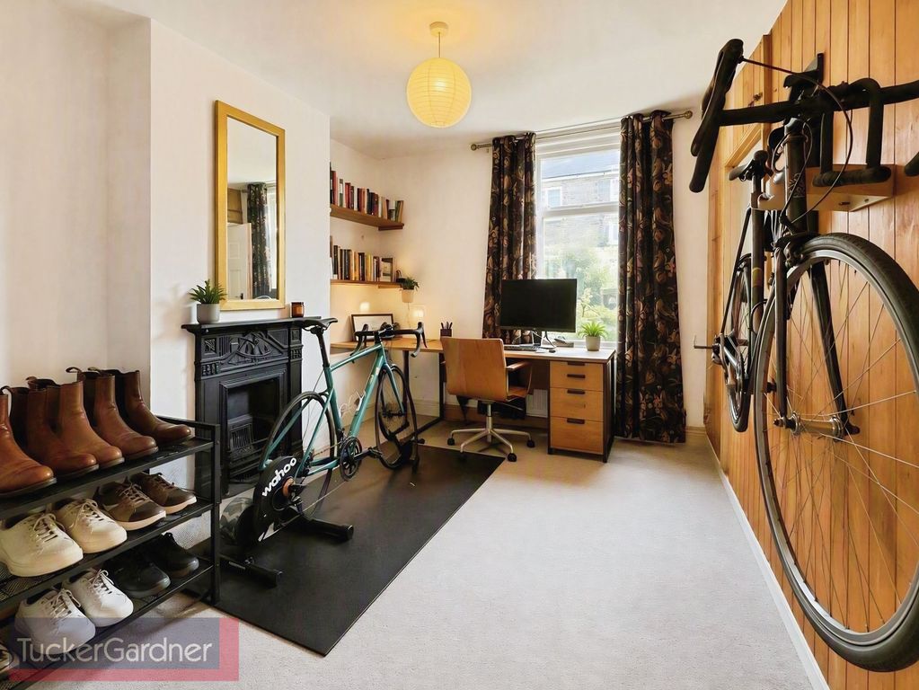 Property photo 3 of 7