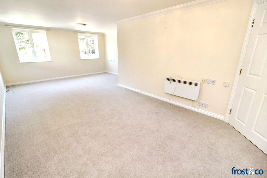 Property photo 2 of 16 Living Room