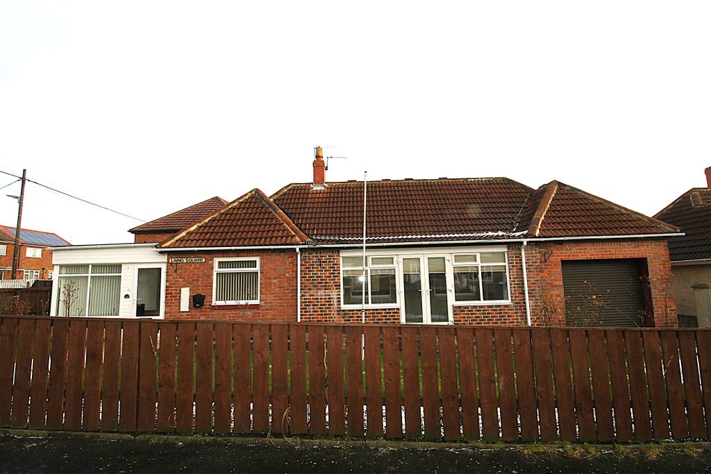 Property photo 2 of 11 Front Shot 2