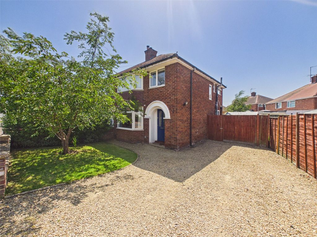 Property photo 1 of 13 Picture No. 01