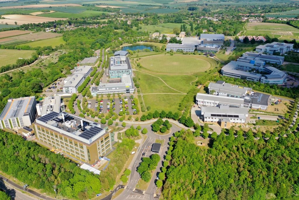 Property photo 3 of 8 Photo 15