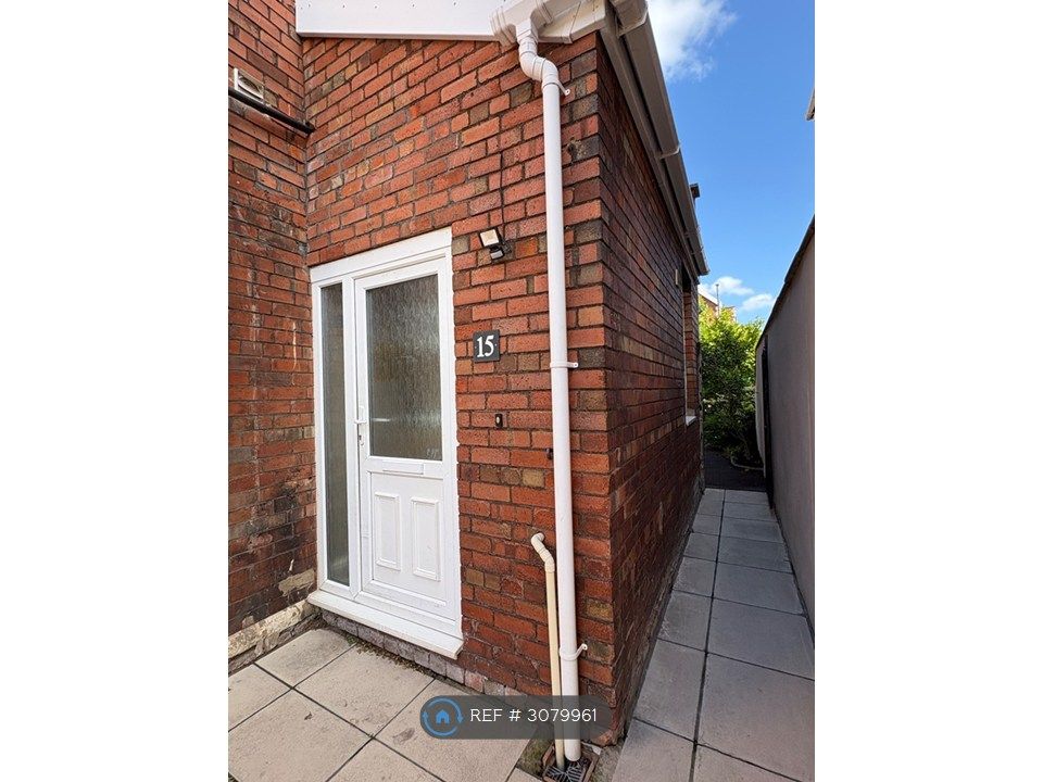 Property photo 3 of 11