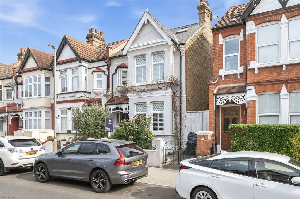 Property photo 2 of 17 Picture No. 02