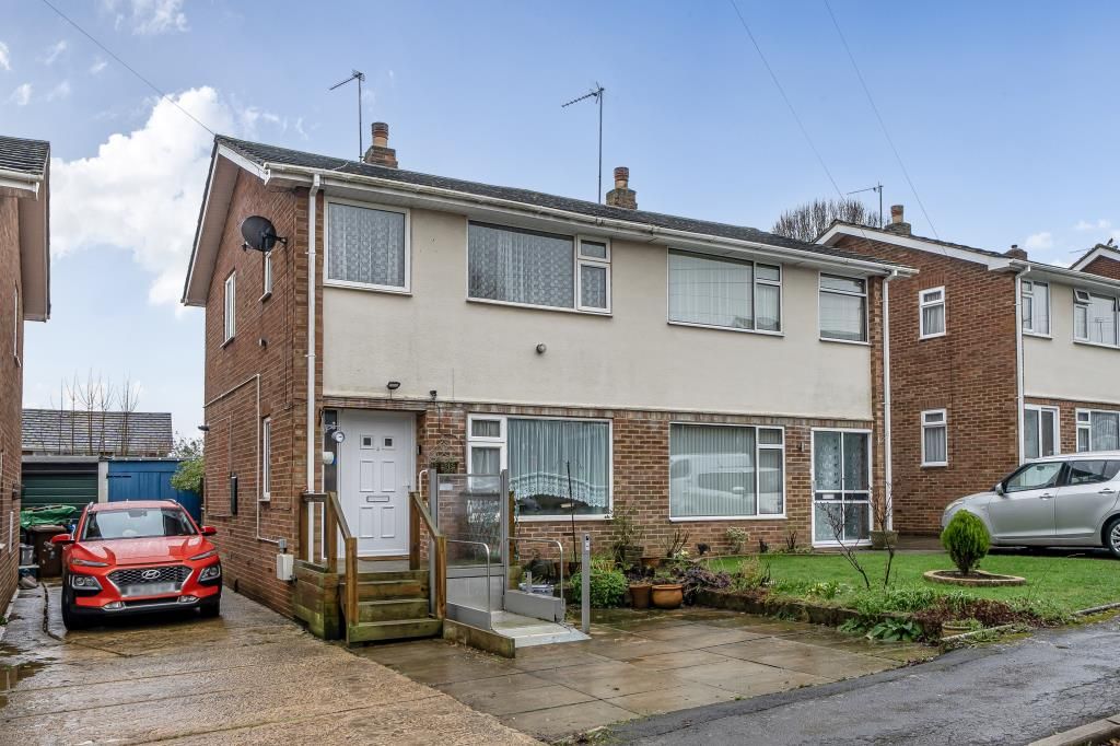 Property photo 2 of 19 Front Aspect