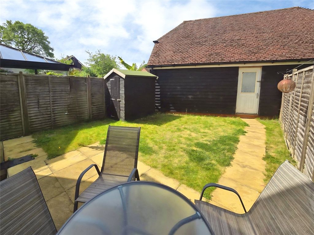 Property photo 2 of 10 Picture No. 04