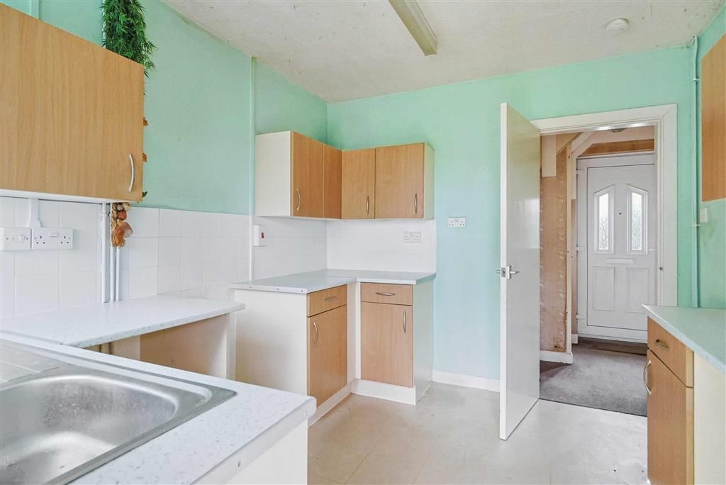 Property photo 3 of 5