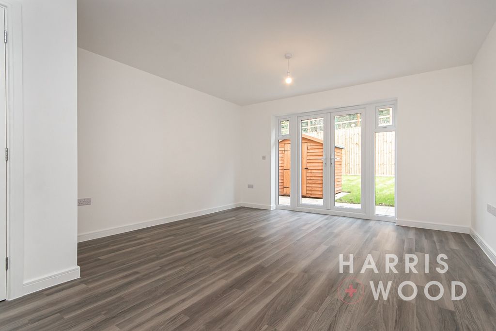 Property photo 3 of 24 4582764