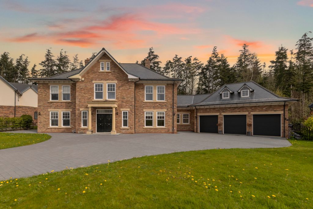 Property photo 2 of 43 Image