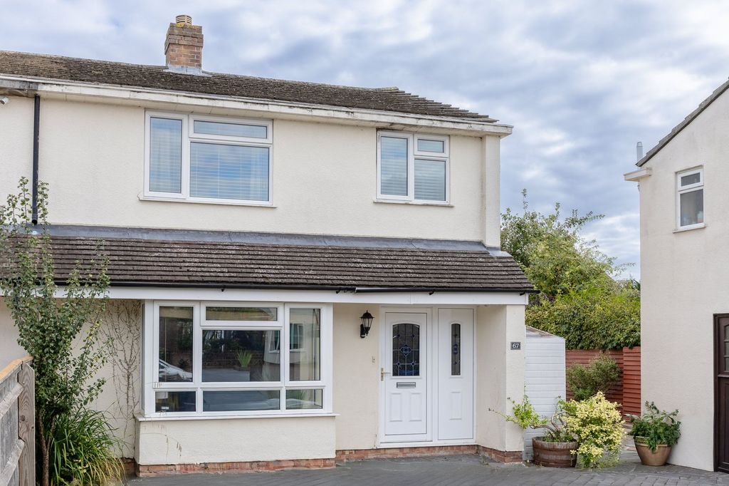 Property photo 1 of 13