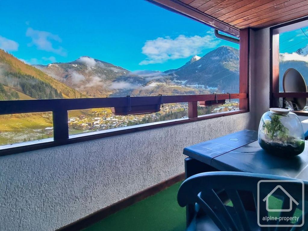 Property photo 3 of 28