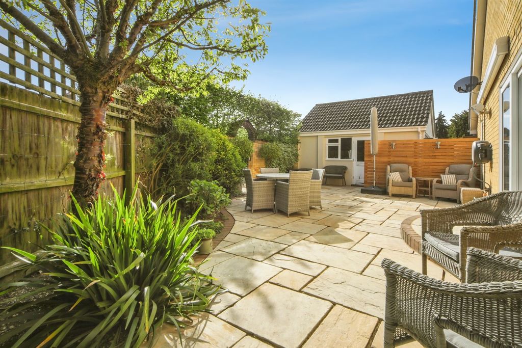 Property photo 3 of 22