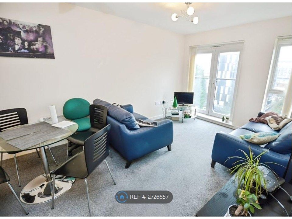 Property photo 3 of 8