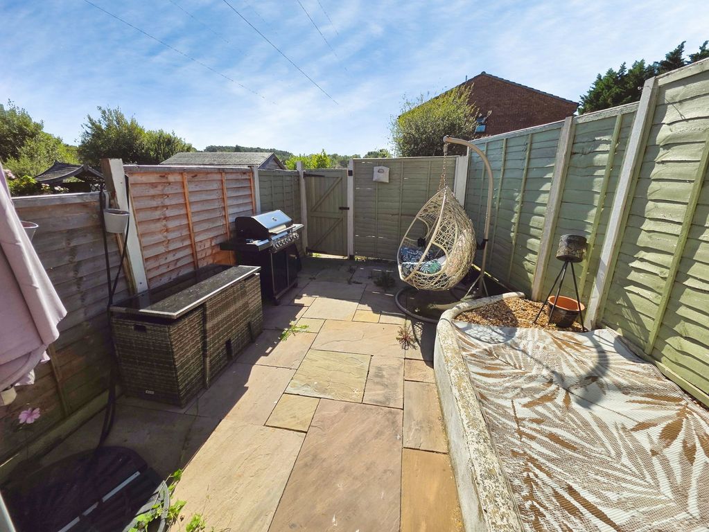 Property photo 3 of 11