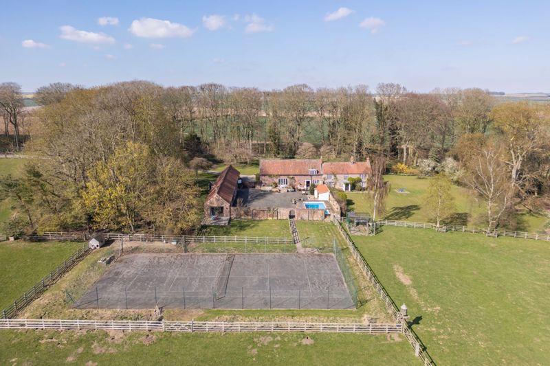 Property photo 3 of 30 Photo 3