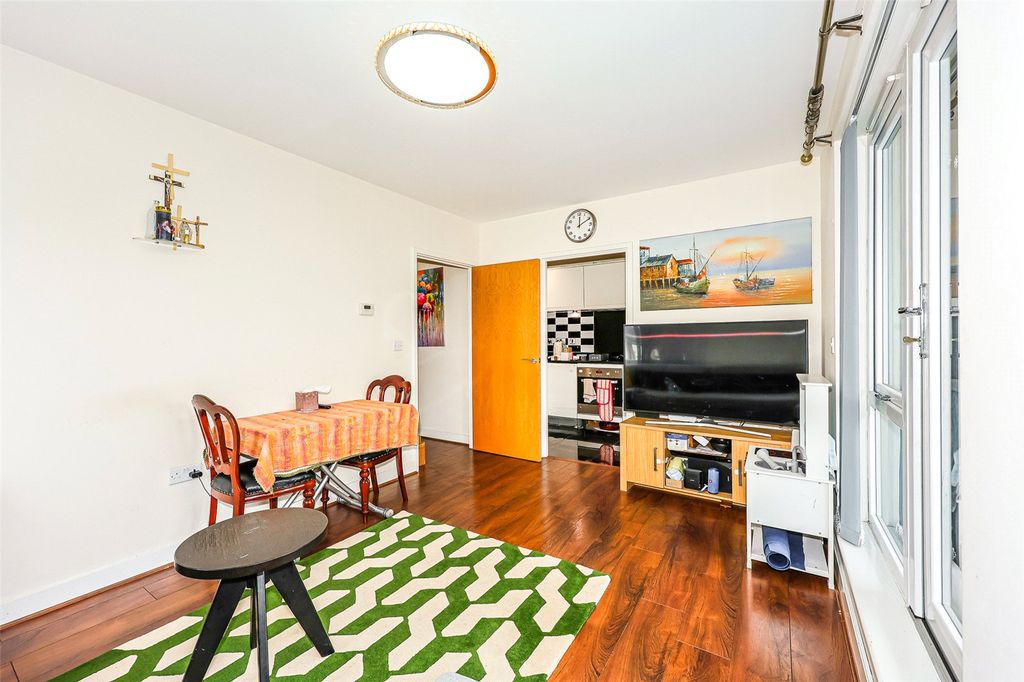 Property photo 3 of 14 Picture No. 07