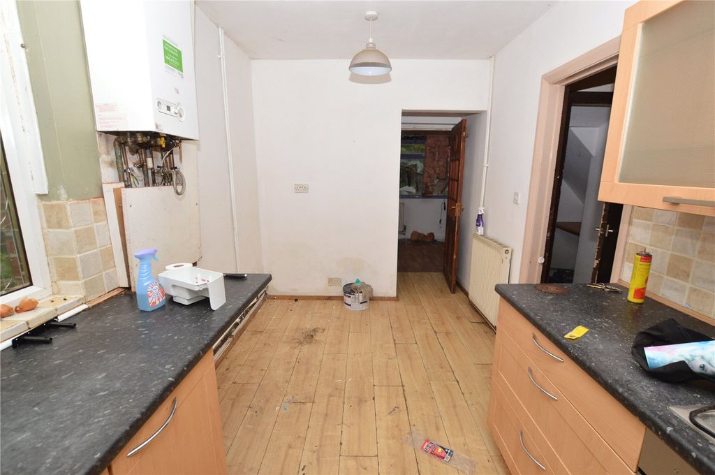 Property photo 3 of 12 Picture No. 01