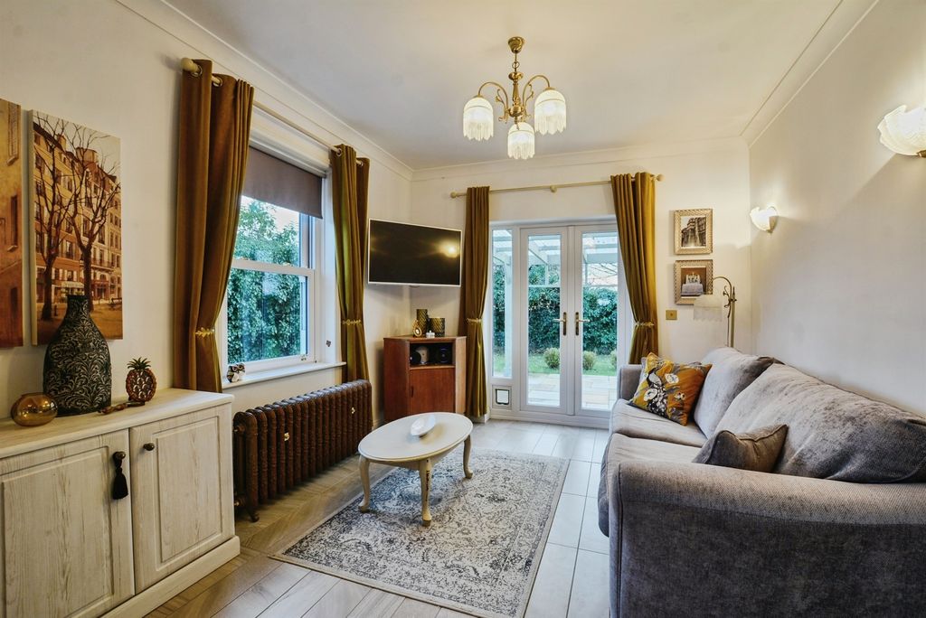 Property photo 3 of 29