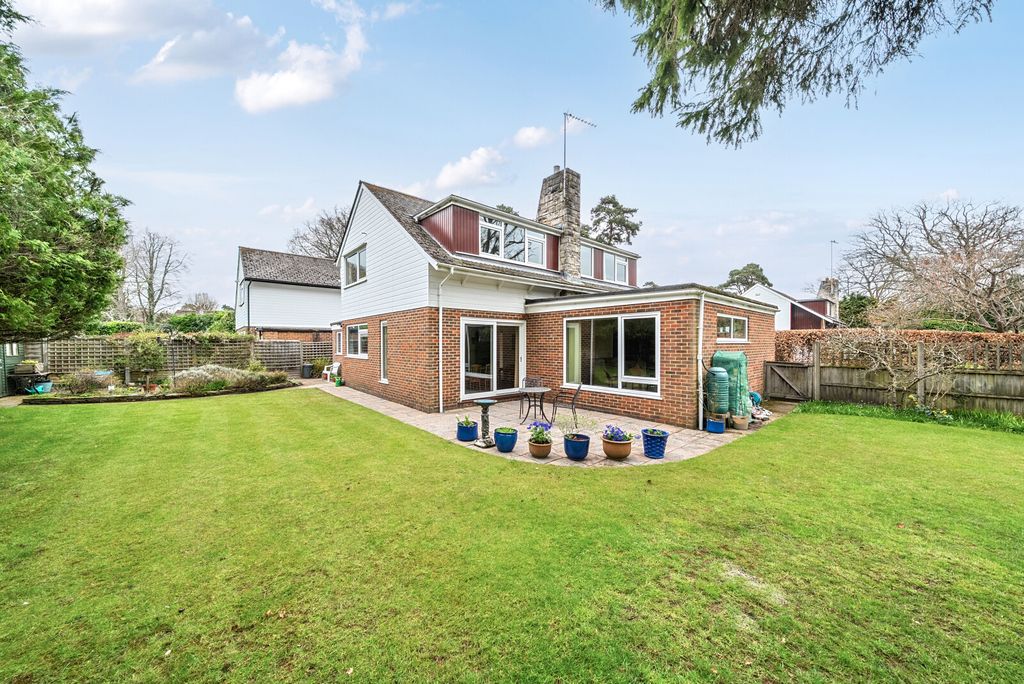 Property photo 2 of 23 1432991-3-69c2A7c...