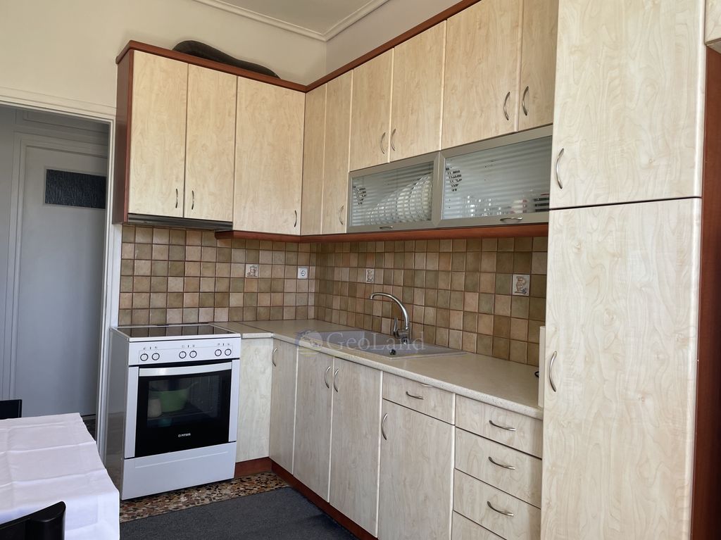 Property photo 3 of 37