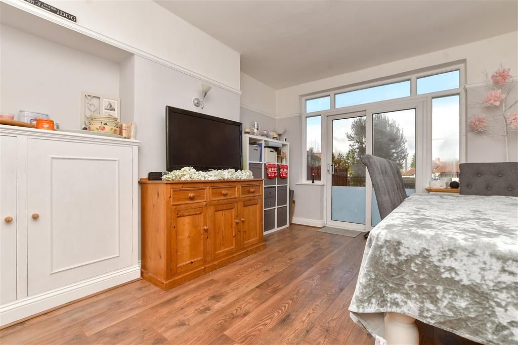 Property photo 3 of 7 Dining Room