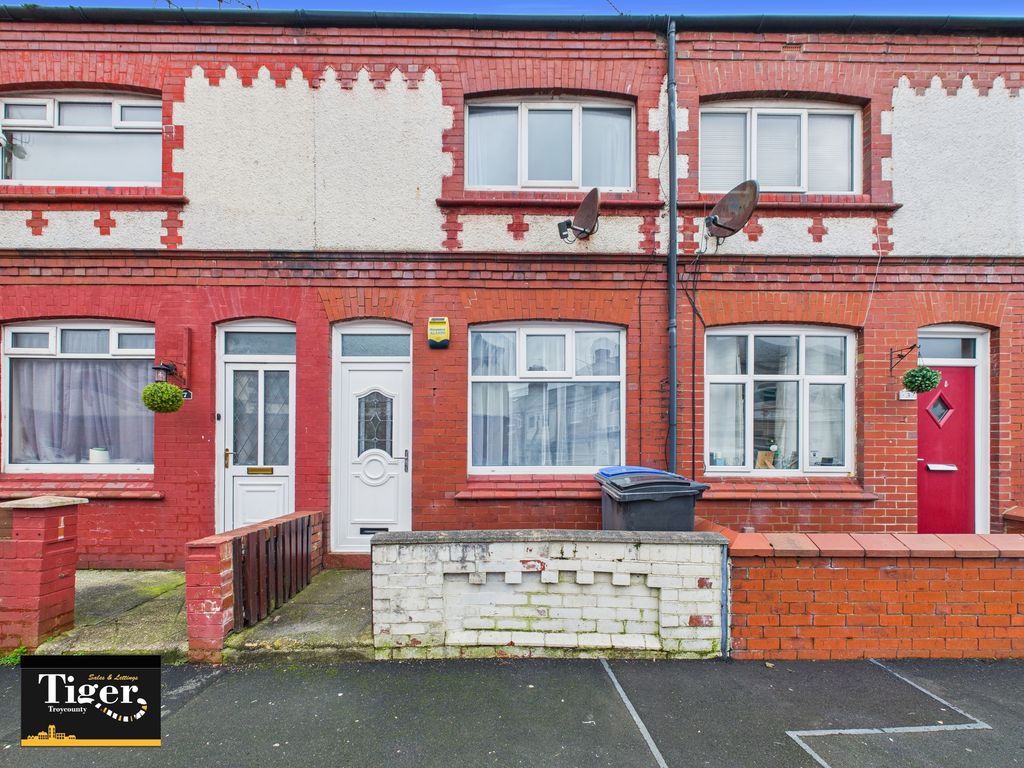 Property photo 1 of 13 Cam03440G0-Pr0511-Still013