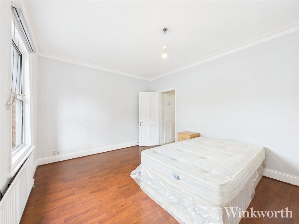 Property photo 2 of 13 Picture No. 11