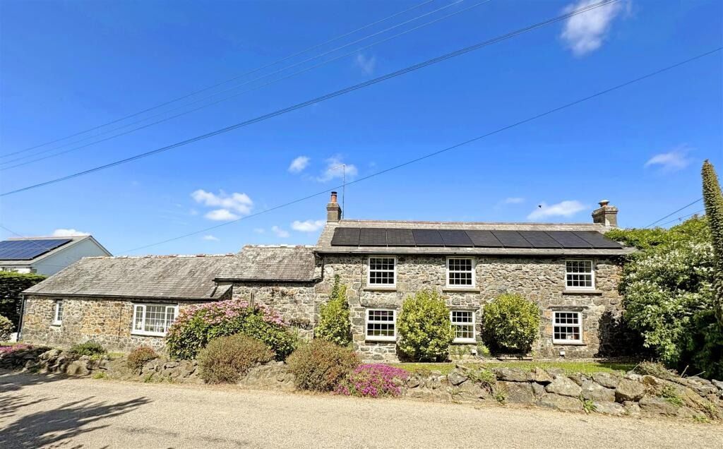 Property photo 1 of 38 4977162