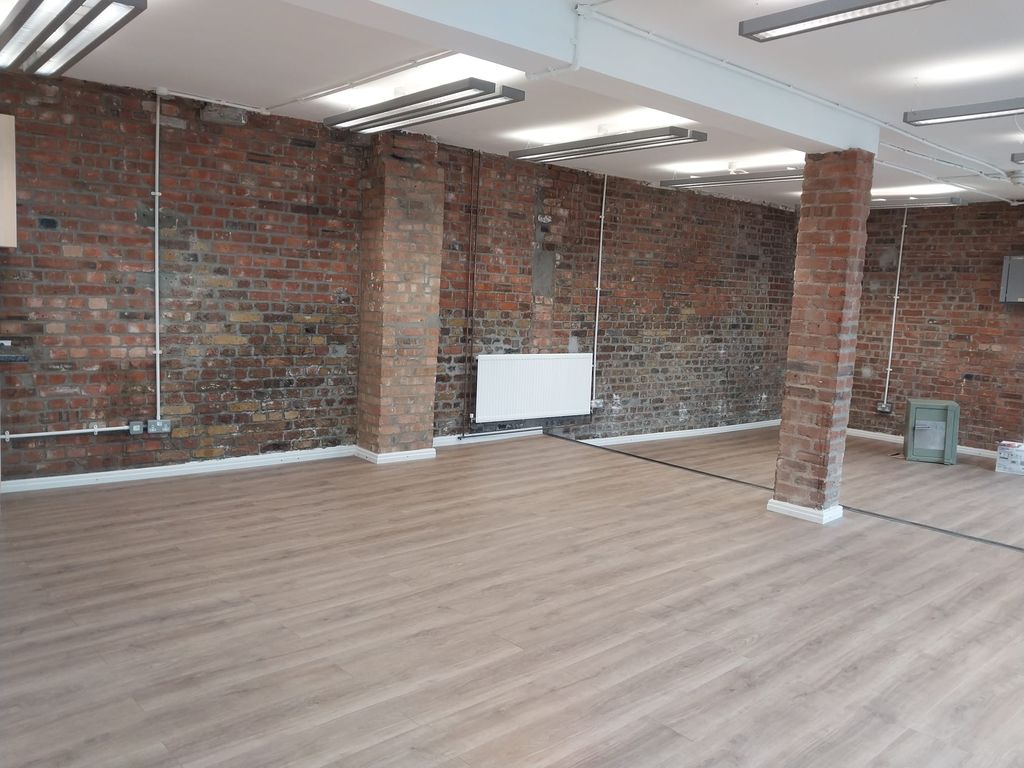 Property photo 3 of 3