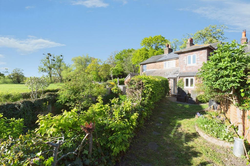 Property photo 2 of 18 Pbox-Img.Jpg