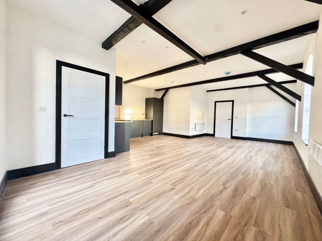 Property photo 3 of 7 Picture 3