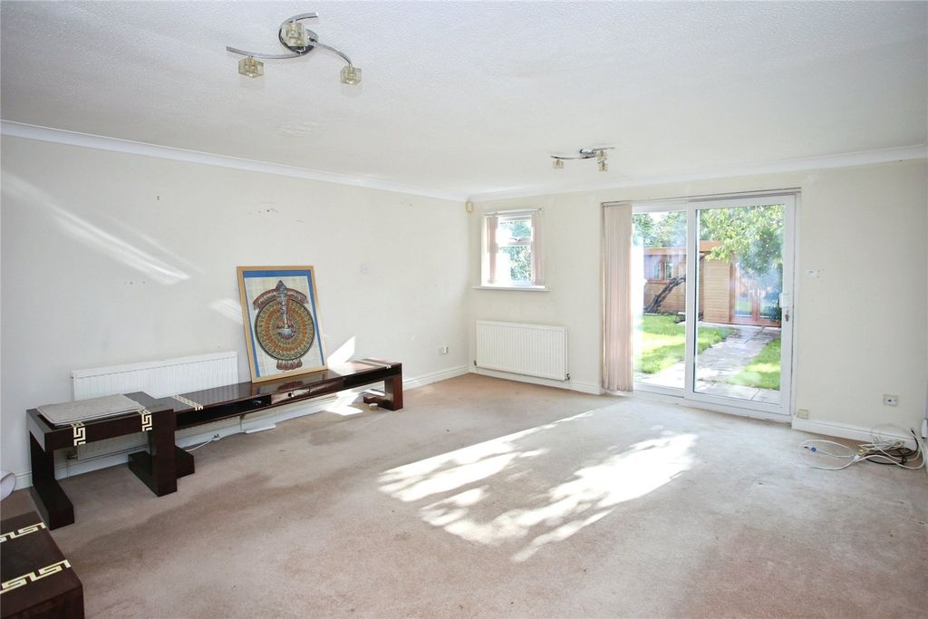 Property photo 2 of 20 Picture No. 13