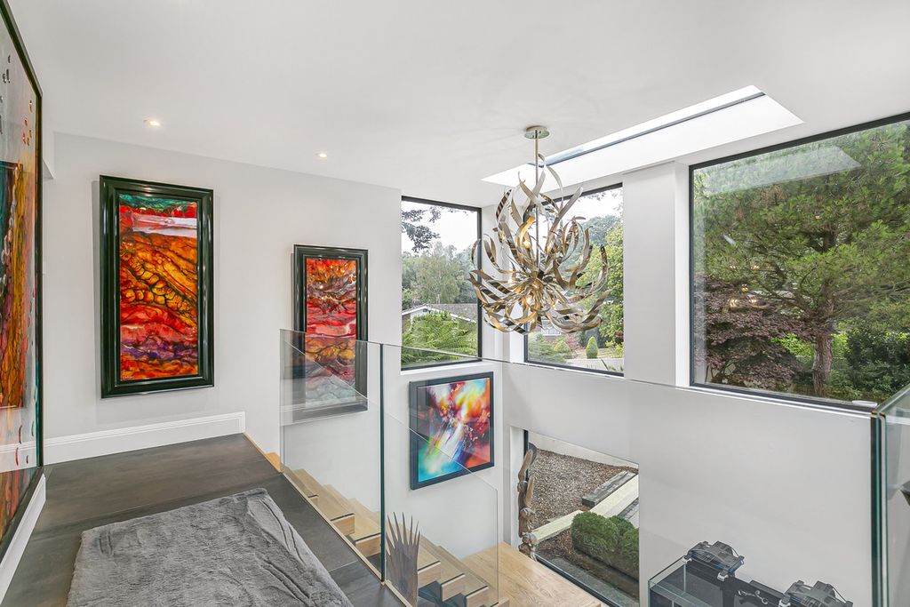 Property photo 3 of 50