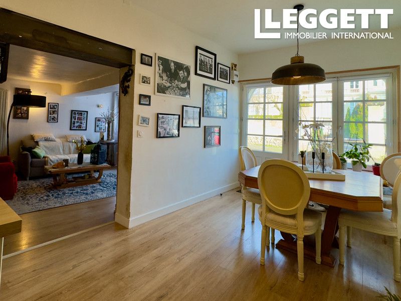 Property photo 3 of 10