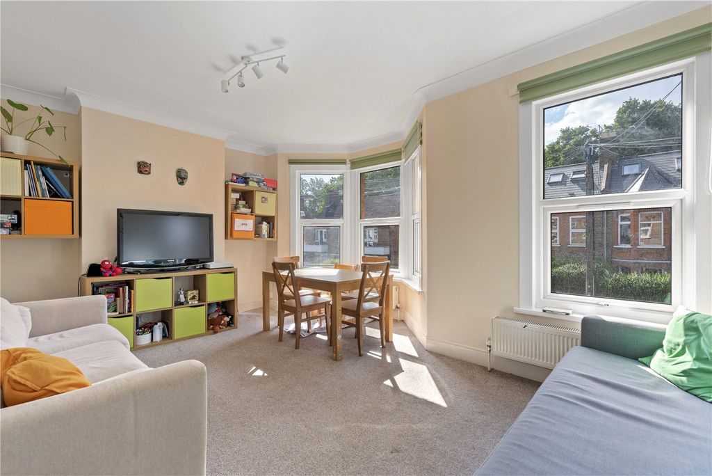 Property photo 3 of 12 Picture No. 04