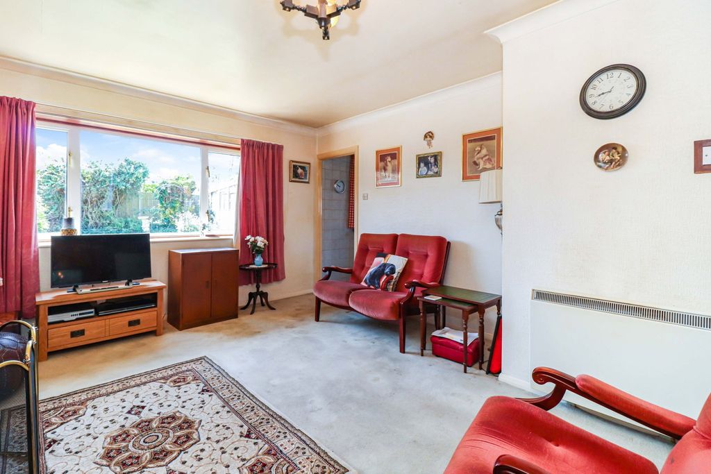 Property photo 3 of 16