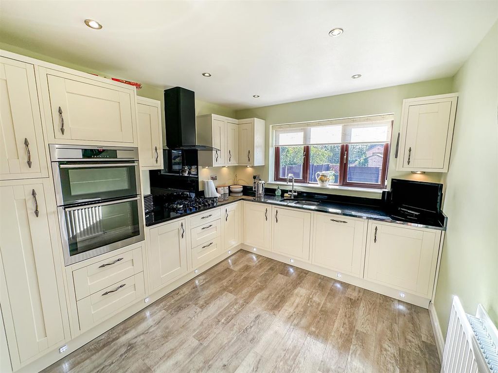 Property photo 3 of 31 Img_6553.Jpg