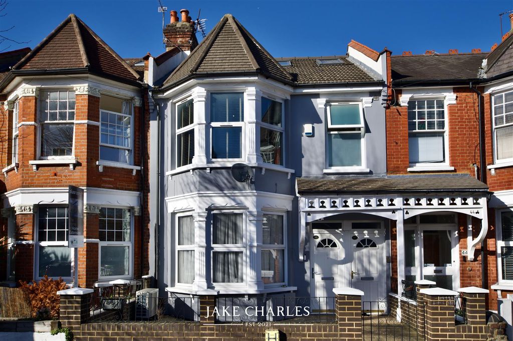 Property photo 1 of 16 Dsc_8332.Jpeg