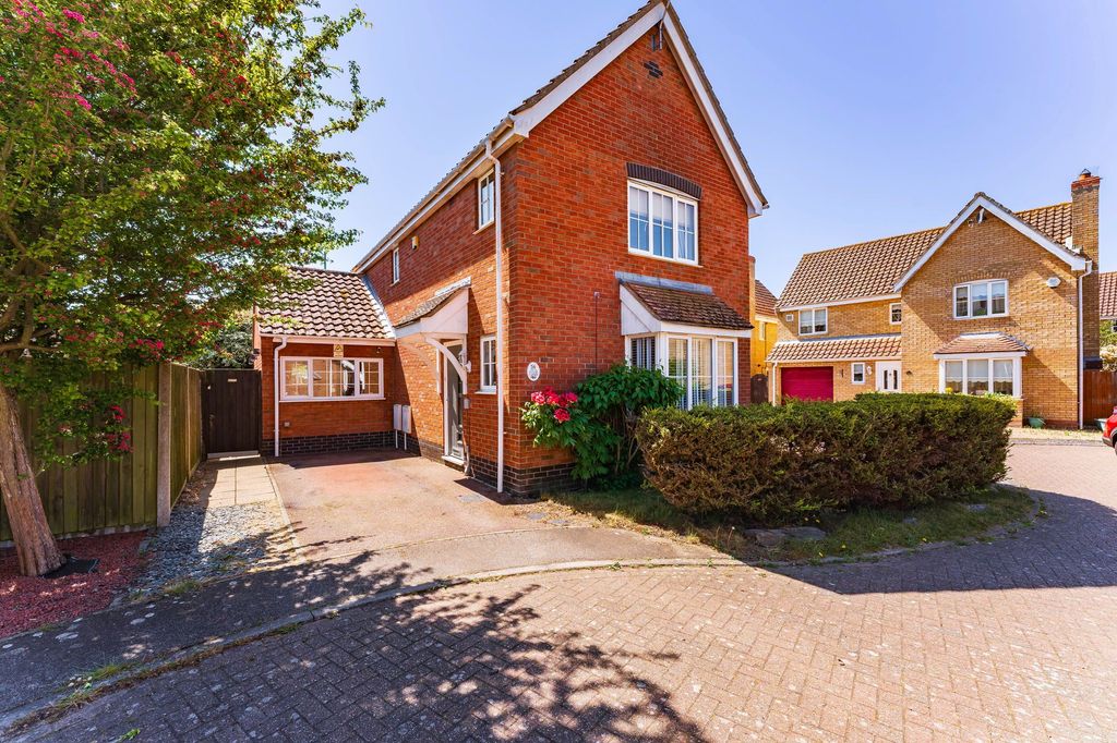 Property photo 1 of 19