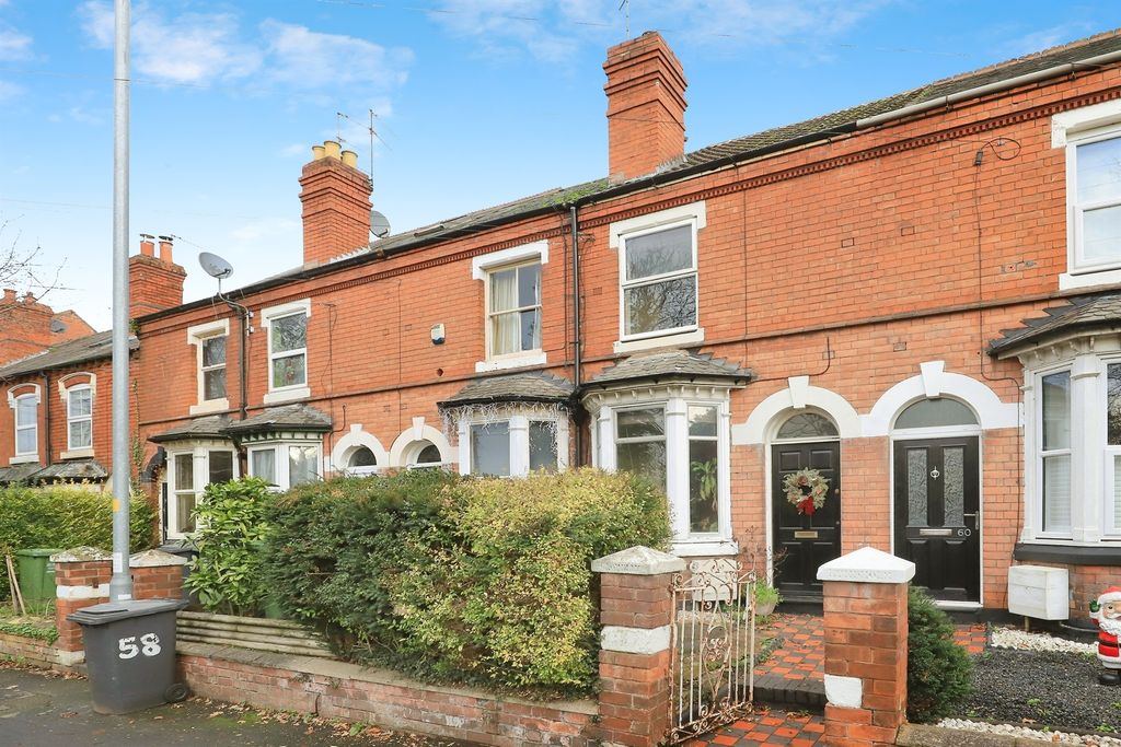 Property photo 1 of 17