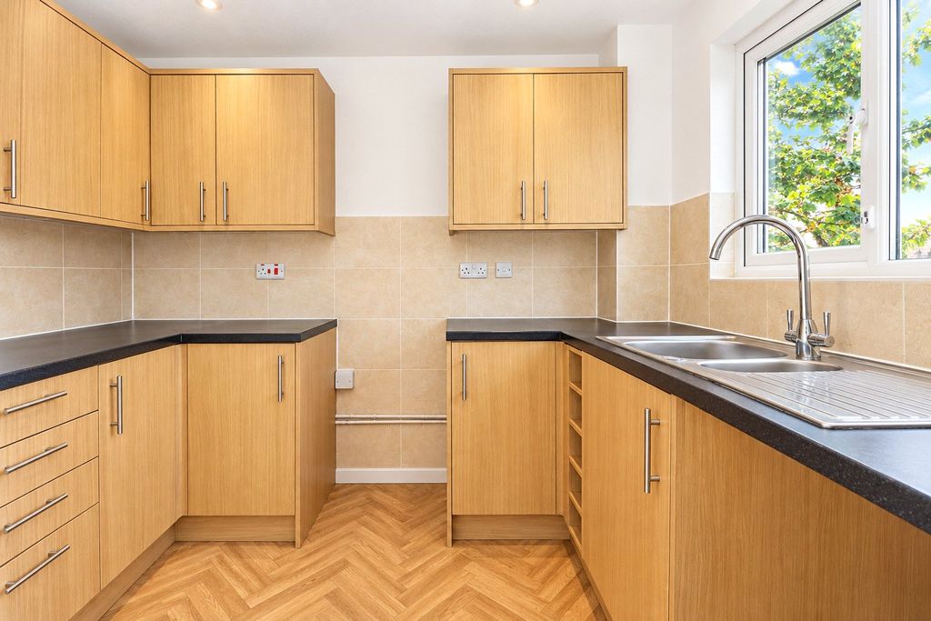 Property photo 3 of 11 Picture No. 09