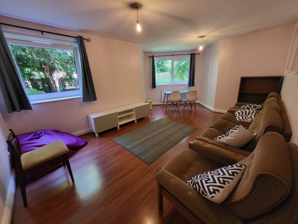 Property photo 2 of 16 Gallery