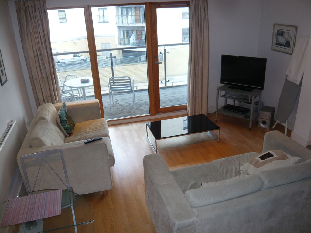 Property photo 2 of 6