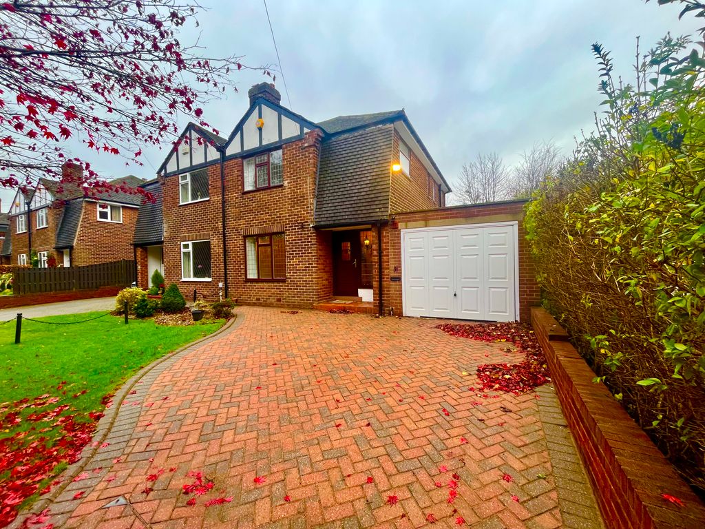 Property photo 1 of 11 Image